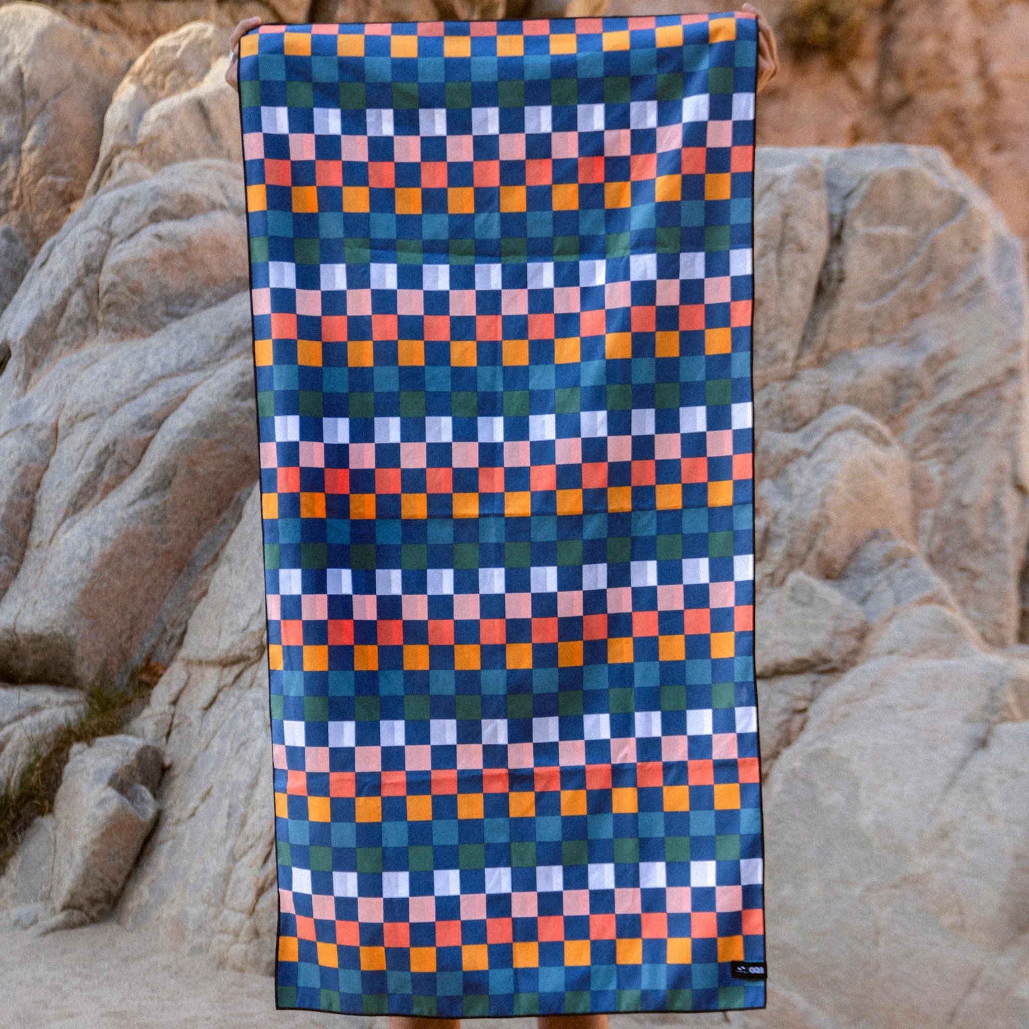Sundown Quick Dry Travel Towel Duo - Image 4
